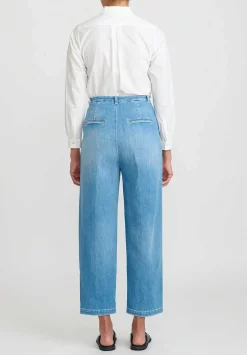 Closed A Better Blue Mawbray Jeans In Mid Blue