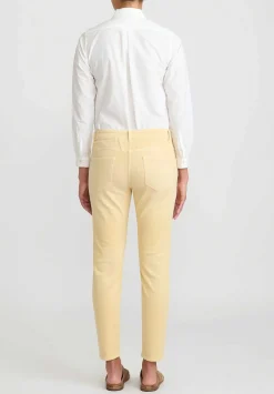 Closed Baker Mid-Rise Jeans In Elderflower Yellow