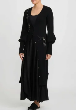 A Tentative Atelier Cashmere Embroidered ''Berthe D.'' Bishop Sleeve Duster In Black