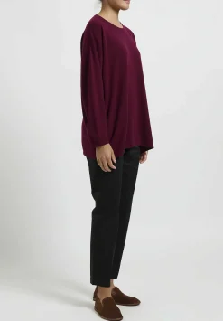 Hania New York Cashmere Sasha Long Crewneck In Pompeii Red