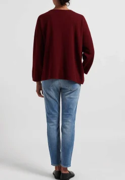 Hania New York Cashmere Sasha Short Crewneck In Drama Red