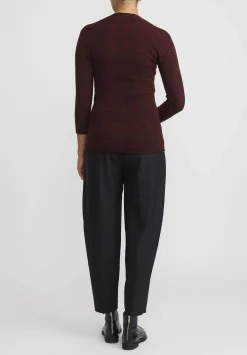 Lainey Keogh Cashmere V-Neck Sweater In Claret Red
