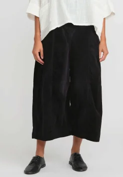 Gilda Midani Cotton Corduroy Egg Pants In Black