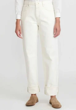 Closed Cotton Denim Briston Relaxed-Fit Jean In Creme Off White
