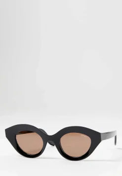 Lapima Nina Petit Sunglasses In Black