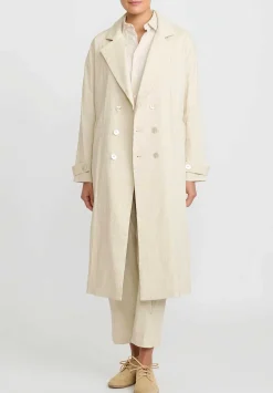 A Tentative Atelier Oversized Elastic Coat In Sand Natural